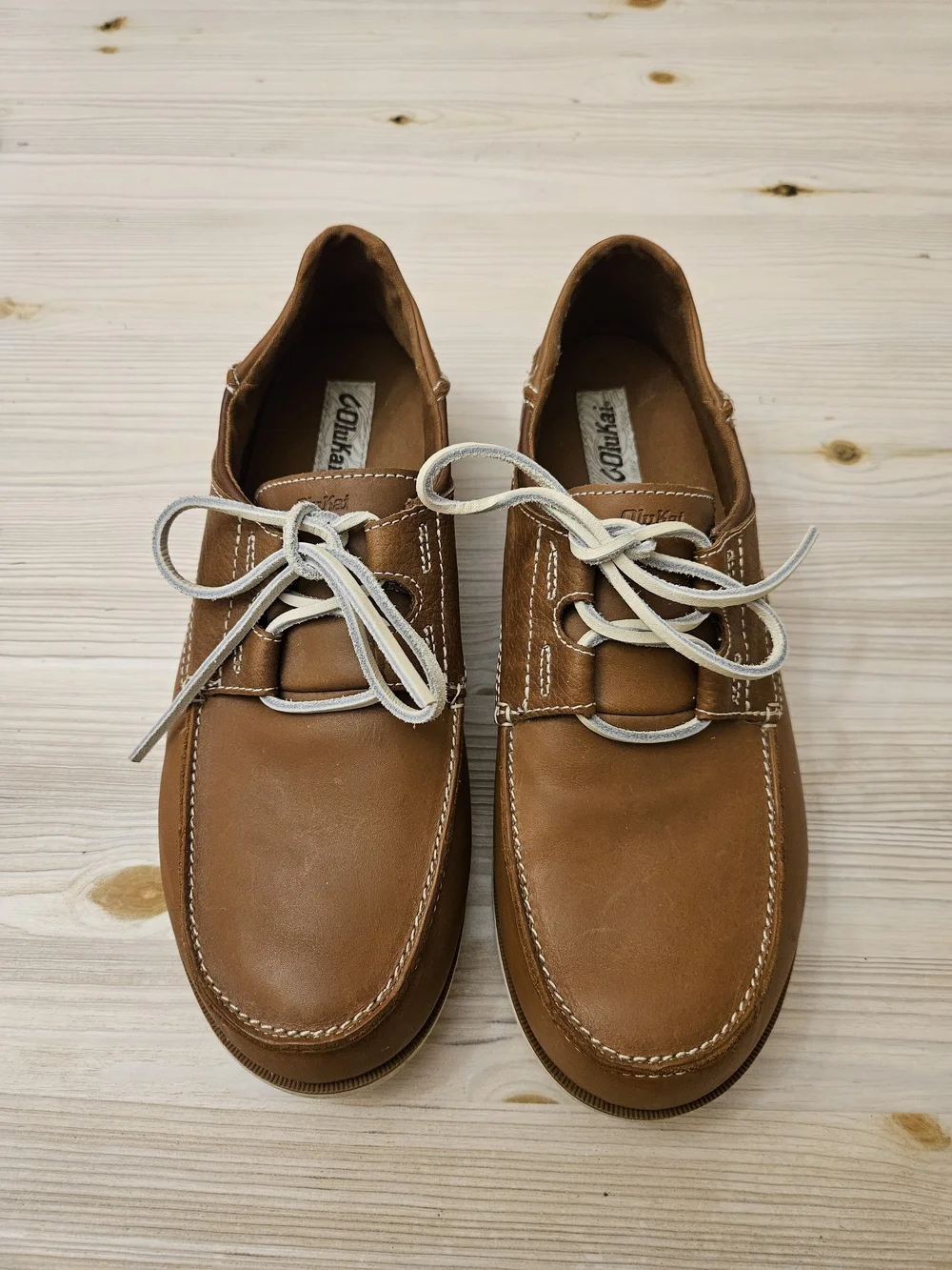 OluKai Men's Chestnut Brown Leather Boat Shoes